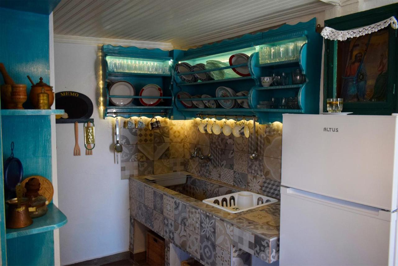 Renovated Old Manor House With Yard Arnaía